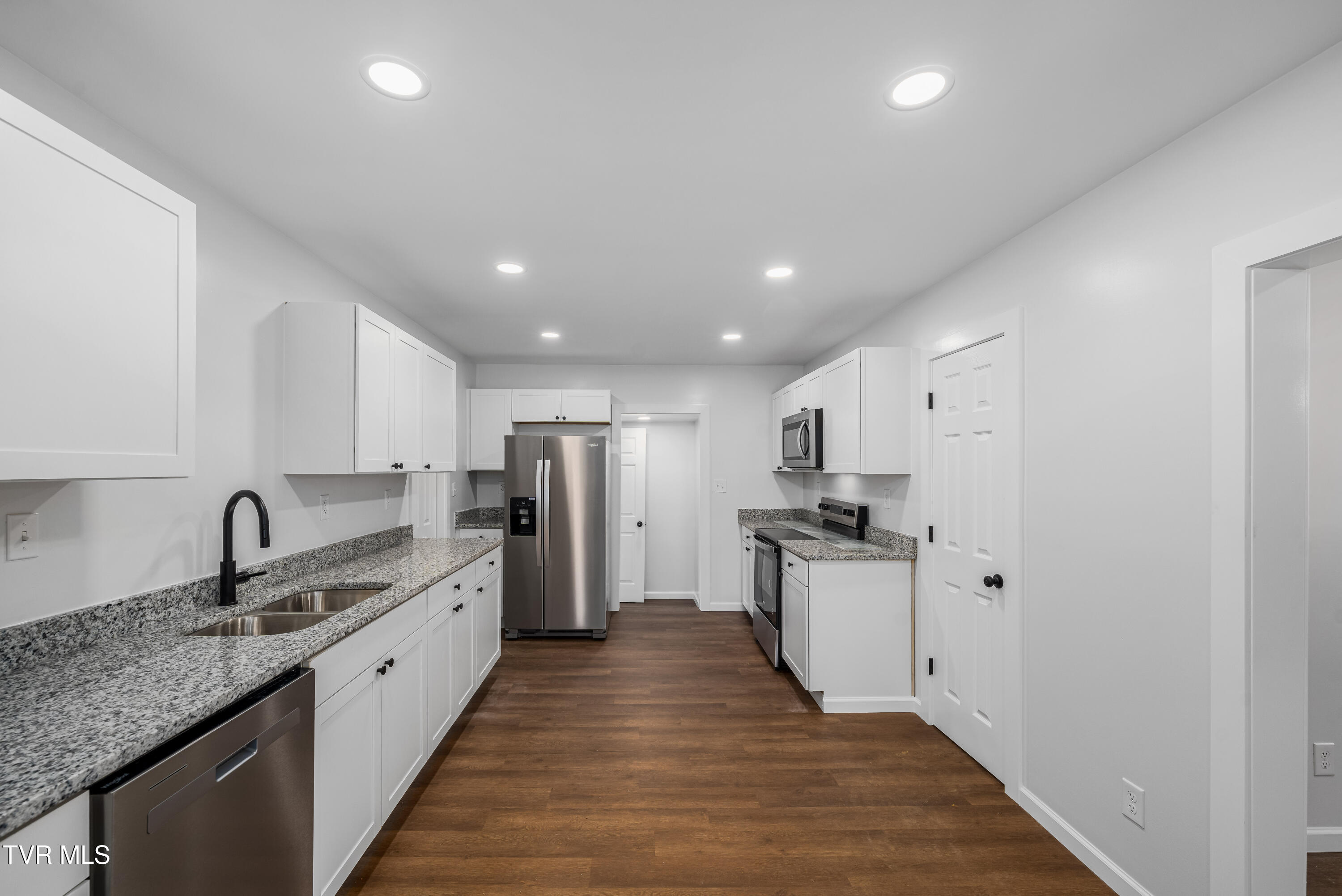 1007 Spring Street Johnson City, TN 37604 - Photo 3 of 45 1007 Spring St-32