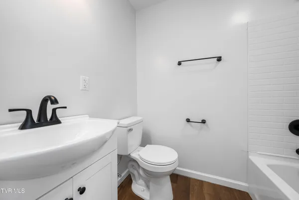 $359,500 | 1007 Spring Street, Johnson City, TN 37604