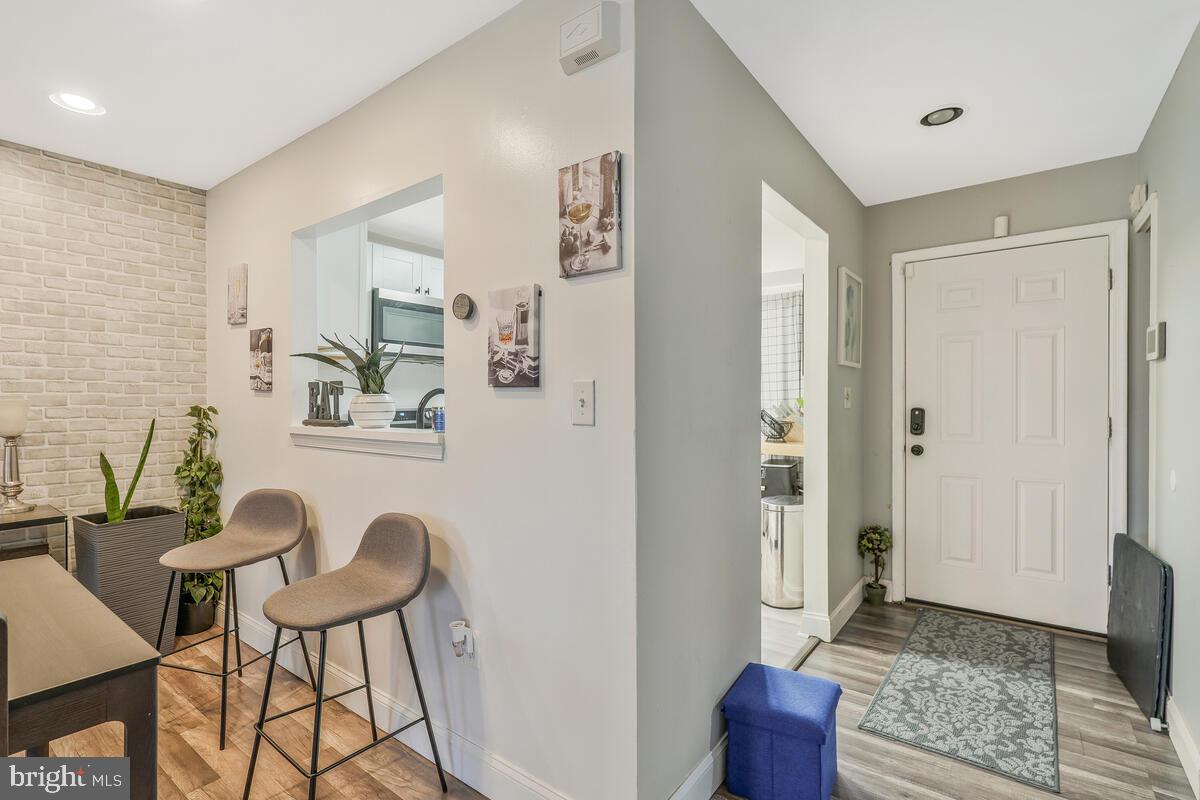 13111 Ripon Place Upper Marlboro, MD 20772 - Photo 9 of 32 a living room with furniture and a window