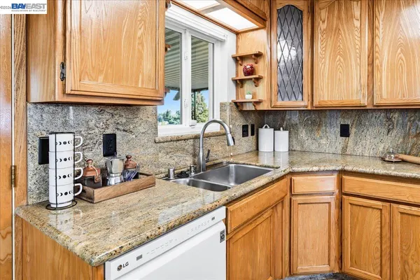 $1,098,888 | 3439 Wyndale Drive, Castro Valley, CA 94546