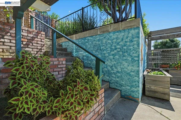 $1,098,888 | 3439 Wyndale Drive, Castro Valley, CA 94546
