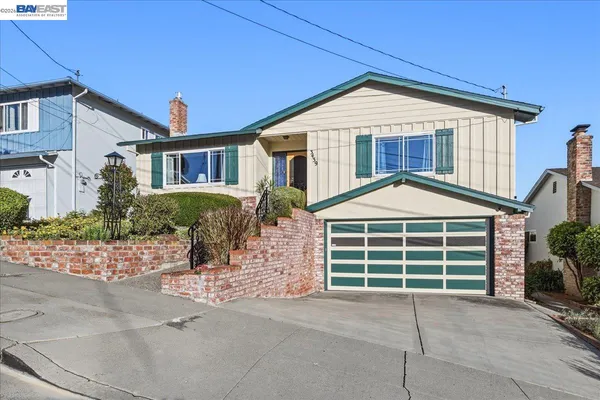 $1,098,888 | 3439 Wyndale Drive, Castro Valley, CA 94546