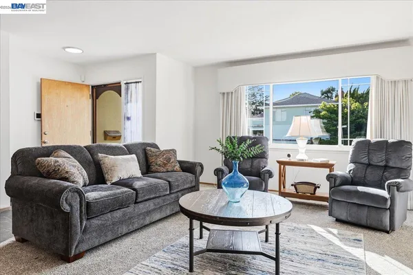 $1,098,888 | 3439 Wyndale Drive, Castro Valley, CA 94546