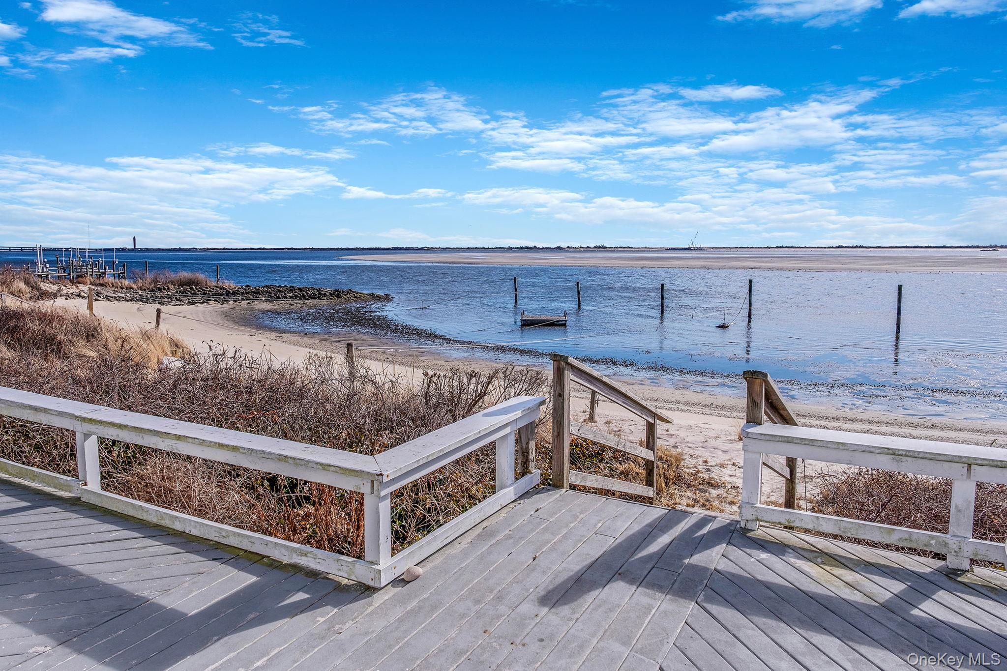 116 Oak Beach Road Babylon, NY 11702 - Photo 5 of 37 a view of a terrace