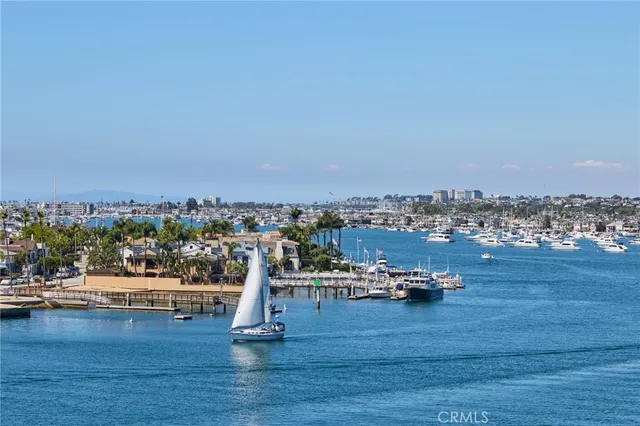 a view of an outdoor space