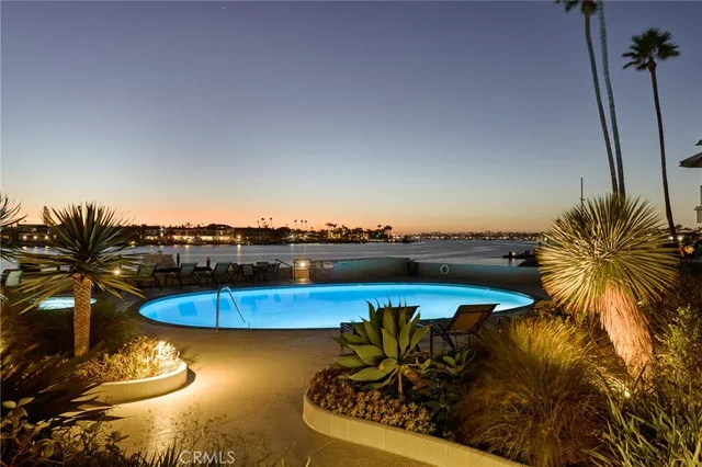$7,995,000 | 2525 Ocean Boulevard, Unit 6B/C, Corona del Mar, CA 92625