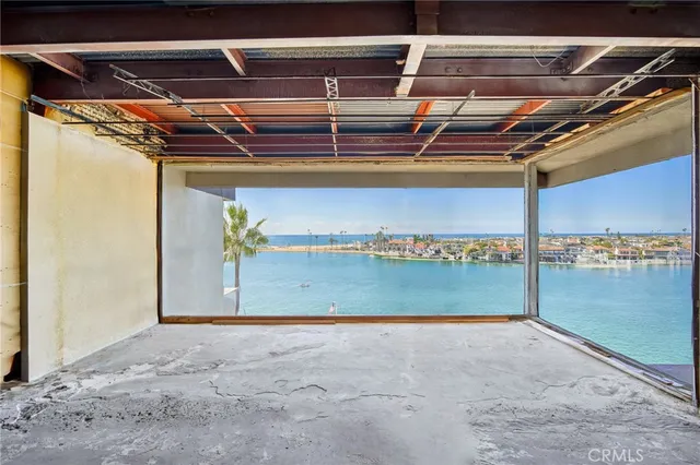 a view of outdoor space