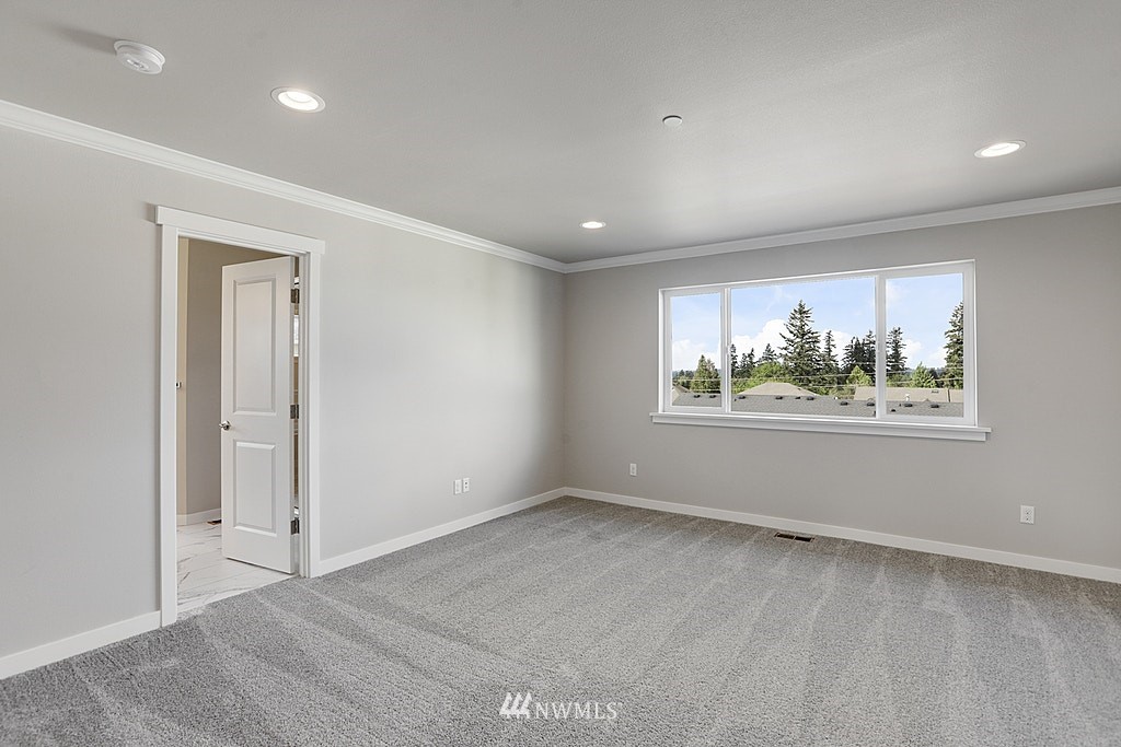 4401 217th Place Southeast Bothell, WA 98021 - Photo 11 of 18