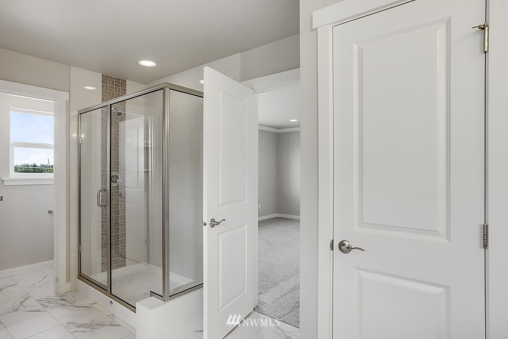4401 217th Place Southeast Bothell, WA 98021 - Photo 13 of 18