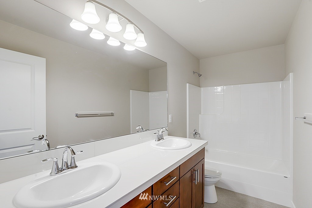 4401 217th Place Southeast Bothell, WA 98021 - Photo 15 of 18