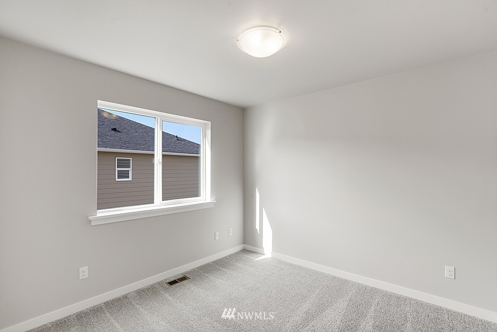4401 217th Place Southeast Bothell, WA 98021 - Photo 17 of 18
