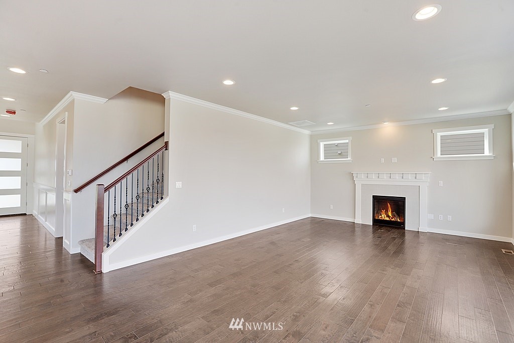 4401 217th Place Southeast Bothell, WA 98021 - Photo 6 of 18