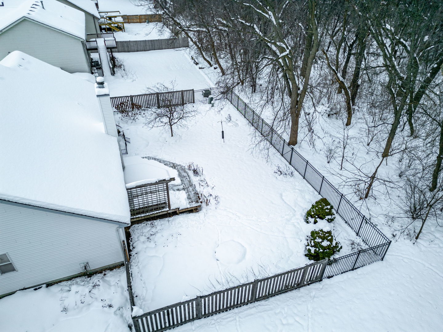 109 Shawnee Lane Harvard, IL 60033 - Photo 25 of 34