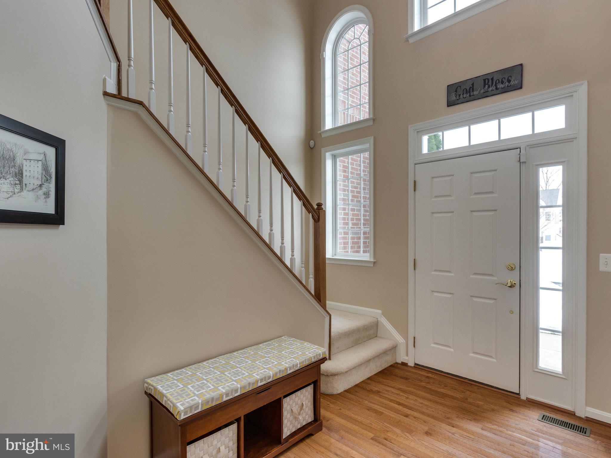 7516 Rio Grande Way Gainesville, VA 20155 - Photo 3 of 24 Interior (General)