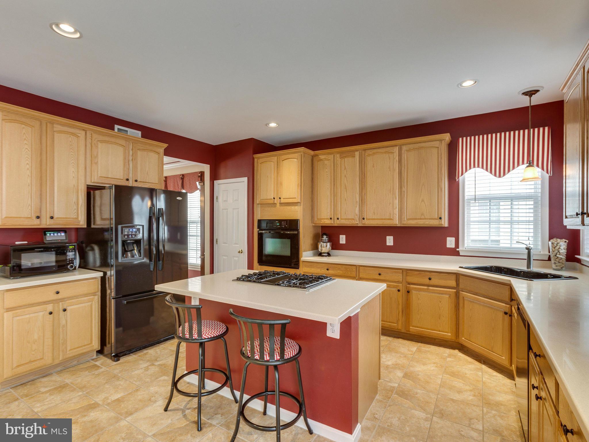 7516 Rio Grande Way Gainesville, VA 20155 - Photo 8 of 24 Kitchen