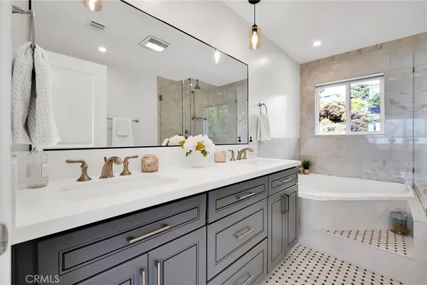 $2,895,000 | 28631 Shire Oaks Drive, Rancho Palos Verdes, CA 90275