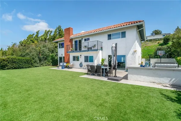 $2,895,000 | 28631 Shire Oaks Drive, Rancho Palos Verdes, CA 90275