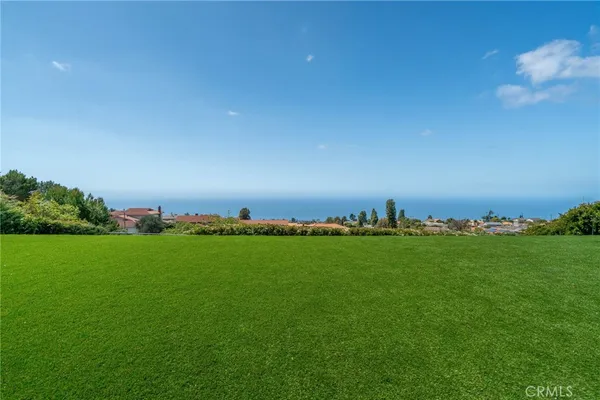$2,895,000 | 28631 Shire Oaks Drive, Rancho Palos Verdes, CA 90275