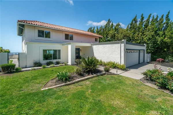 $2,895,000 | 28631 Shire Oaks Drive, Rancho Palos Verdes, CA 90275