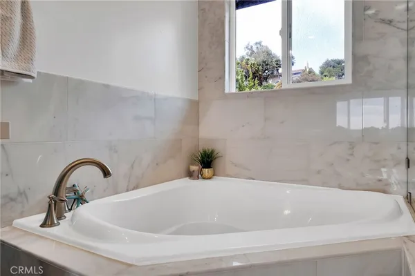 $2,895,000 | 28631 Shire Oaks Drive, Rancho Palos Verdes, CA 90275