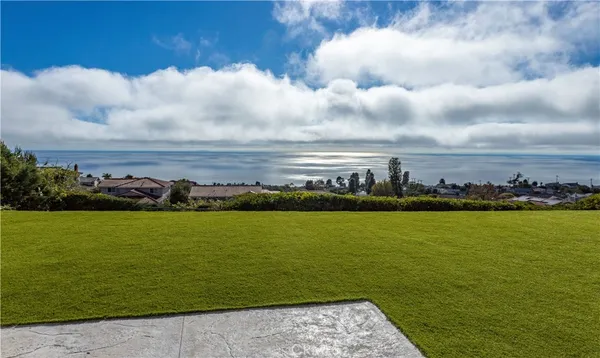 $2,895,000 | 28631 Shire Oaks Drive, Rancho Palos Verdes, CA 90275