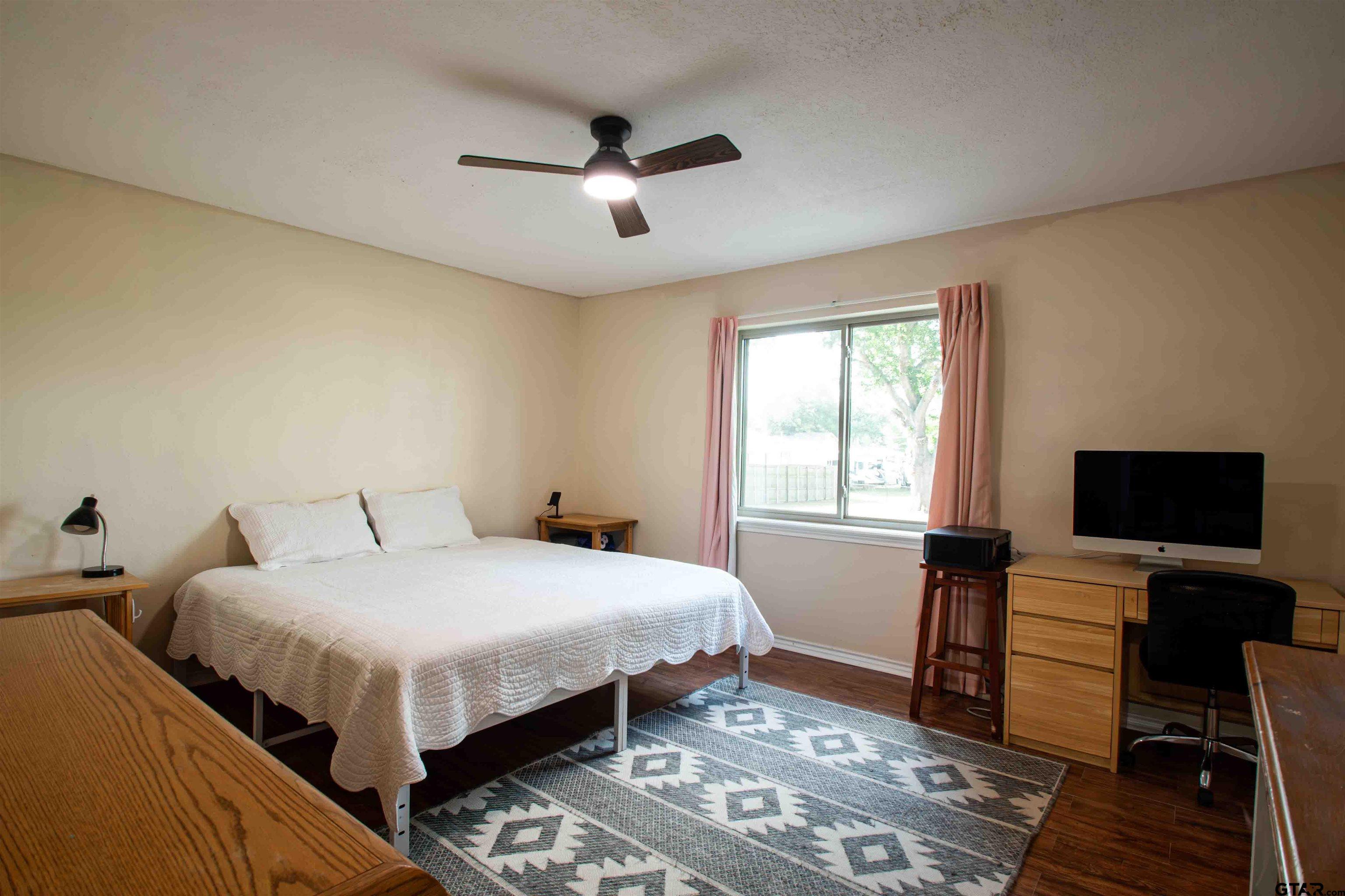 14230 Ridgewood Street Tyler, TX 75709 - Photo 2 of 48