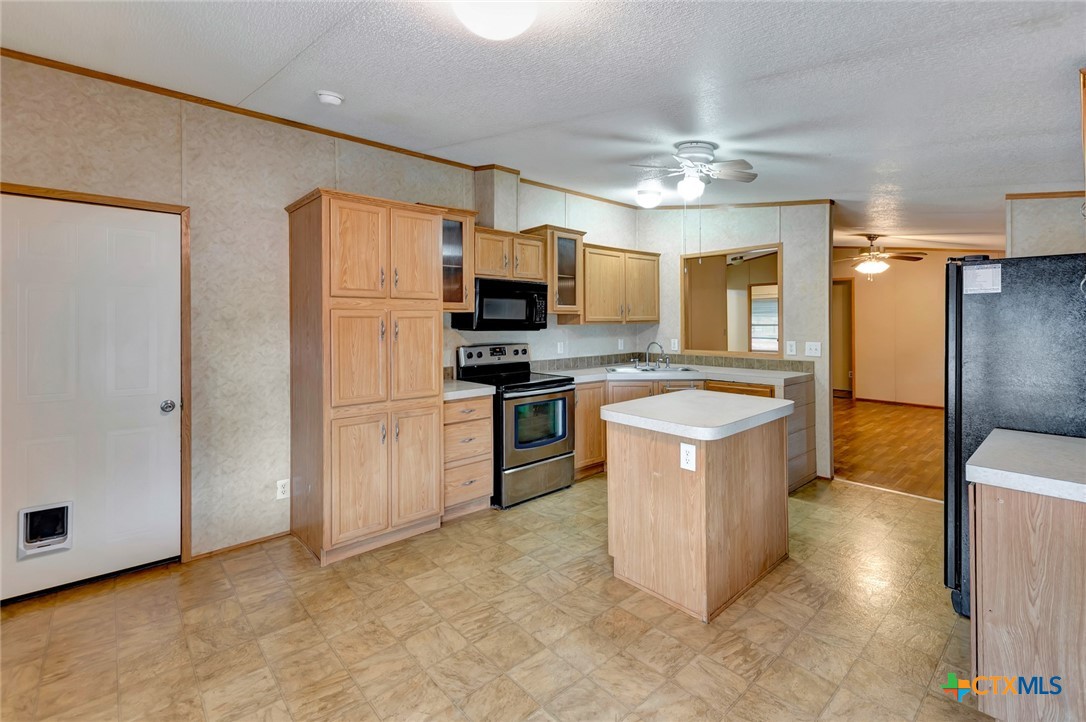 233 Ranch Road Yoakum, TX 77995 - Photo 14 of 38 Gallery Image 14