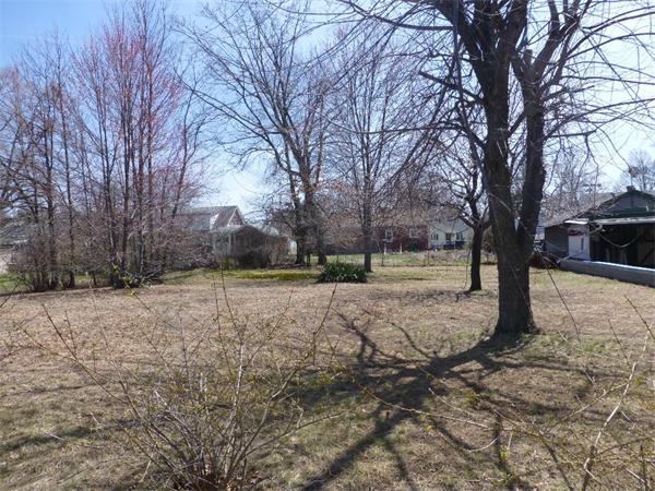 123 B Bay State Road Chicopee, MA 01020 - Photo 3 of 3 Gallery Image 3