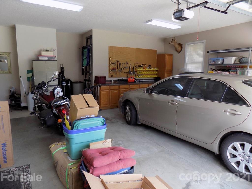 2255 Stallings Road Harrisburg, NC 28075 - Photo 29 of 36 Gallery Image 29