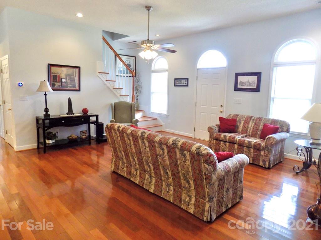 2255 Stallings Road Harrisburg, NC 28075 - Photo 5 of 36 Gallery Image 5