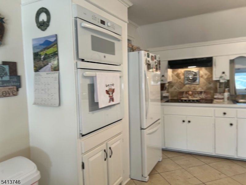 120 Fairmount Road East Califon, NJ 07830 - Photo 7 of 14