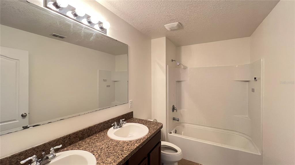 16628 Broadford Lane Clermont, FL 34714 - Photo 23 of 40