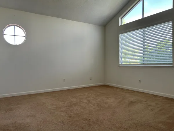 $2,550 | 1981 West Kavanagh Avenue, Tracy, CA 95376