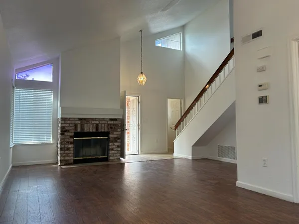 $2,550 | 1981 West Kavanagh Avenue, Tracy, CA 95376