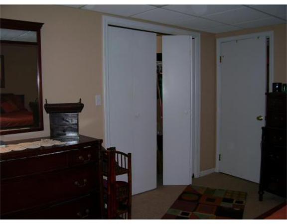28 Cornstalk Road Dracut, MA 01826 - Photo 18 of 29 Gallery Image 18