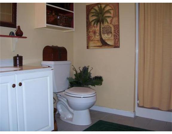 28 Cornstalk Road Dracut, MA 01826 - Photo 20 of 29 Gallery Image 20