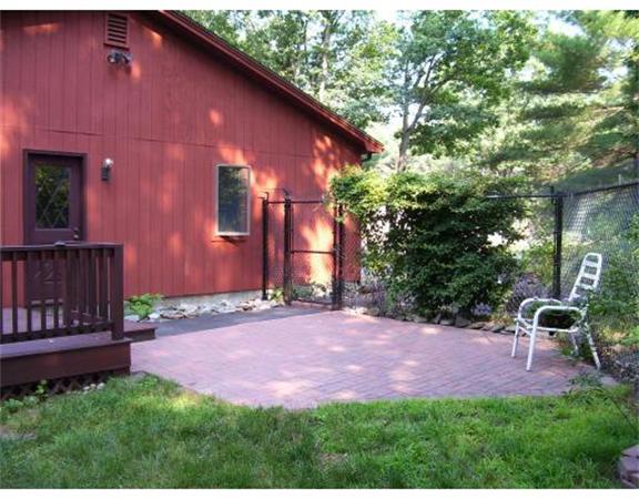 28 Cornstalk Road Dracut, MA 01826 - Photo 23 of 29 Gallery Image 23