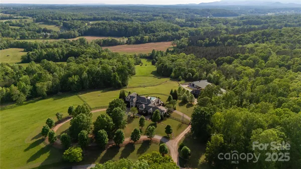 $6,500,000 | 2921 North Pacolet Road, Landrum, SC 29356