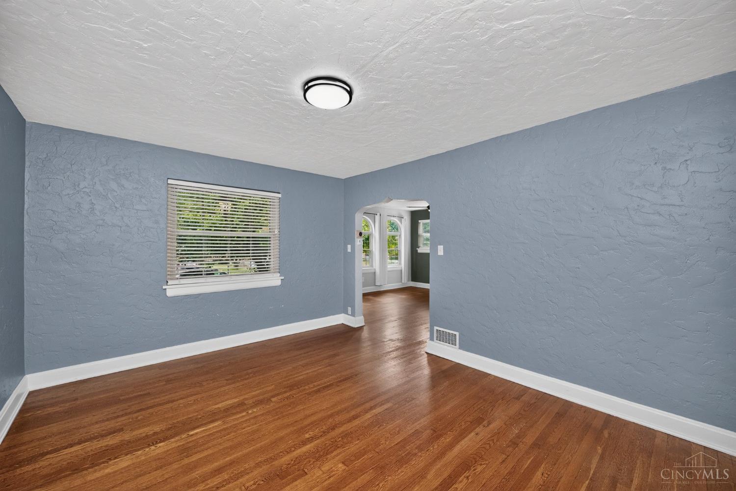 3723 Brotherton Road Cincinnati, OH 45209 - Photo 11 of 56