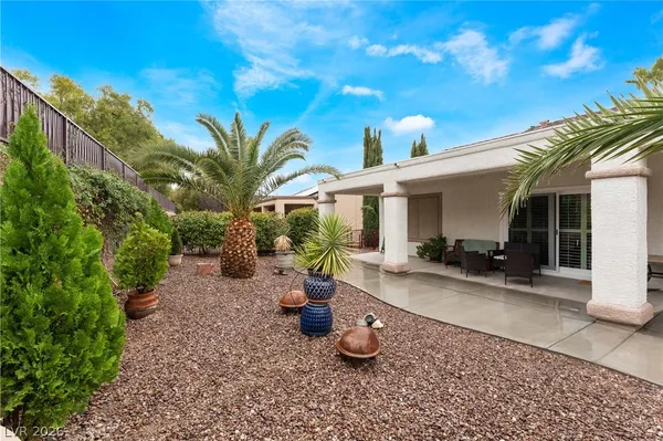 $2,500 | 2565 Leighton Avenue, Henderson, NV 89052
