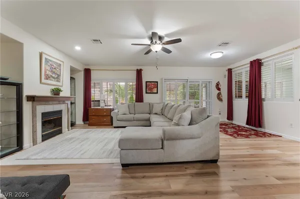 $2,500 | 2565 Leighton Avenue, Henderson, NV 89052