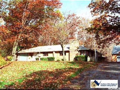 6310 West Pleasant Valley Road Cleveland, OH 44129 - Photo 1 of 1