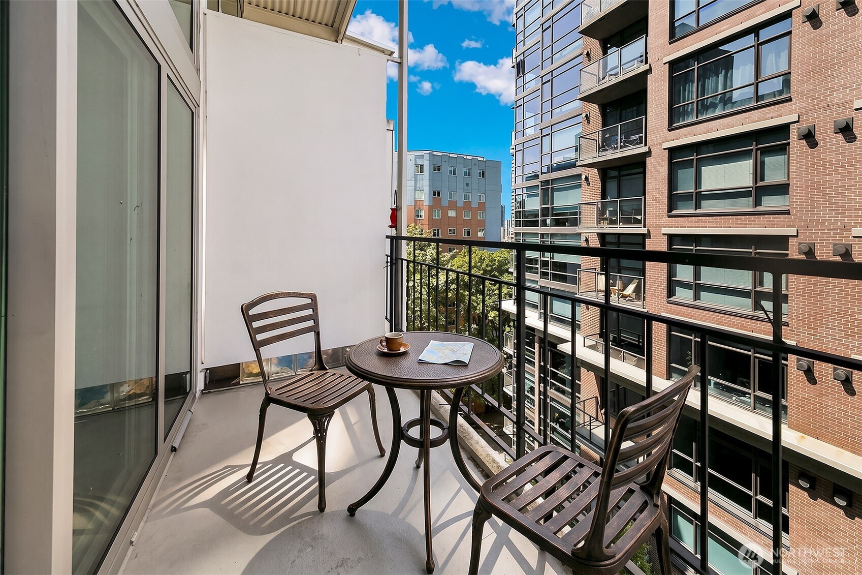 1000 Union Street, Unit 412 Seattle, WA 98101 - Photo 13 of 25 Gallery Image 13