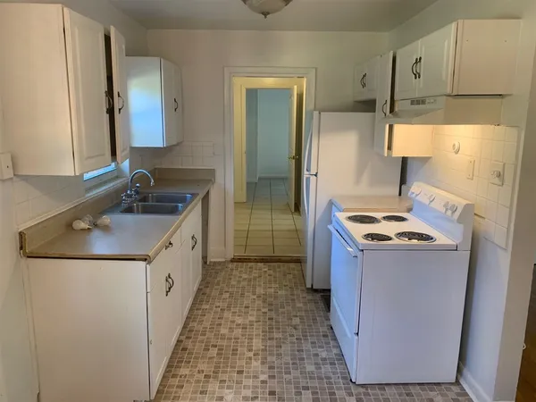 $1,450 | 712 Coble Drive, Tallahassee, FL 32301