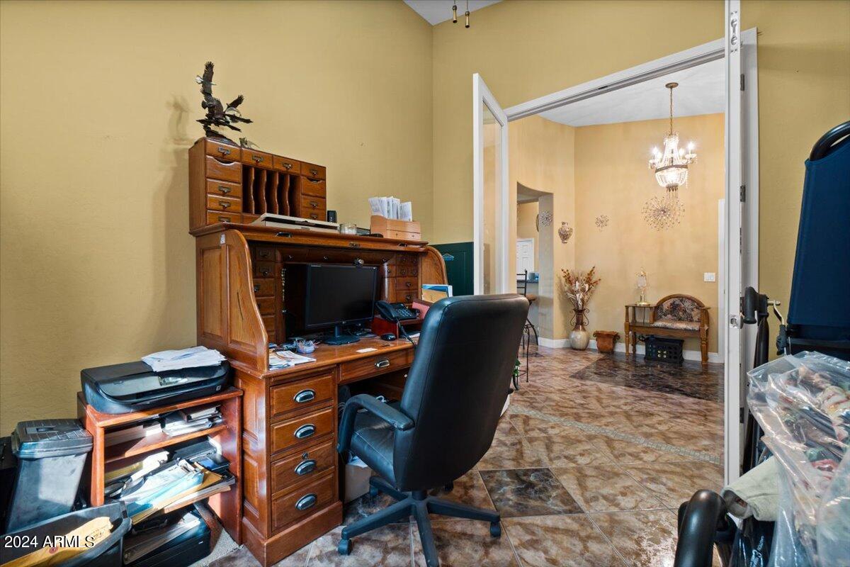 2116 West Harwell Rd. Phoenix, AZ 85041 - Photo 13 of 40 12-Office