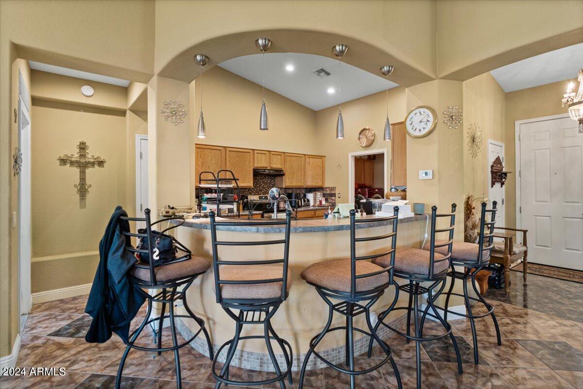 2116 West Harwell Rd. Phoenix, AZ 85041 - Photo 21 of 40 20-Kitchen