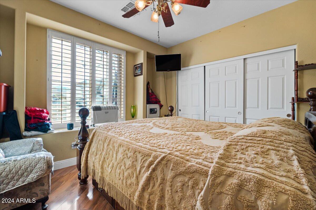 2116 West Harwell Rd. Phoenix, AZ 85041 - Photo 31 of 40 30-Bedroom 1