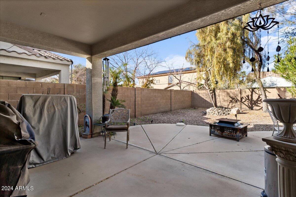 2116 West Harwell Rd. Phoenix, AZ 85041 - Photo 34 of 40 33-Back patio