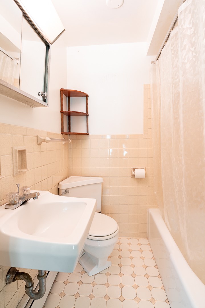 3992 Canandaigua Road Walworth, NY 14568 - Photo 37 of 47 in law full bath