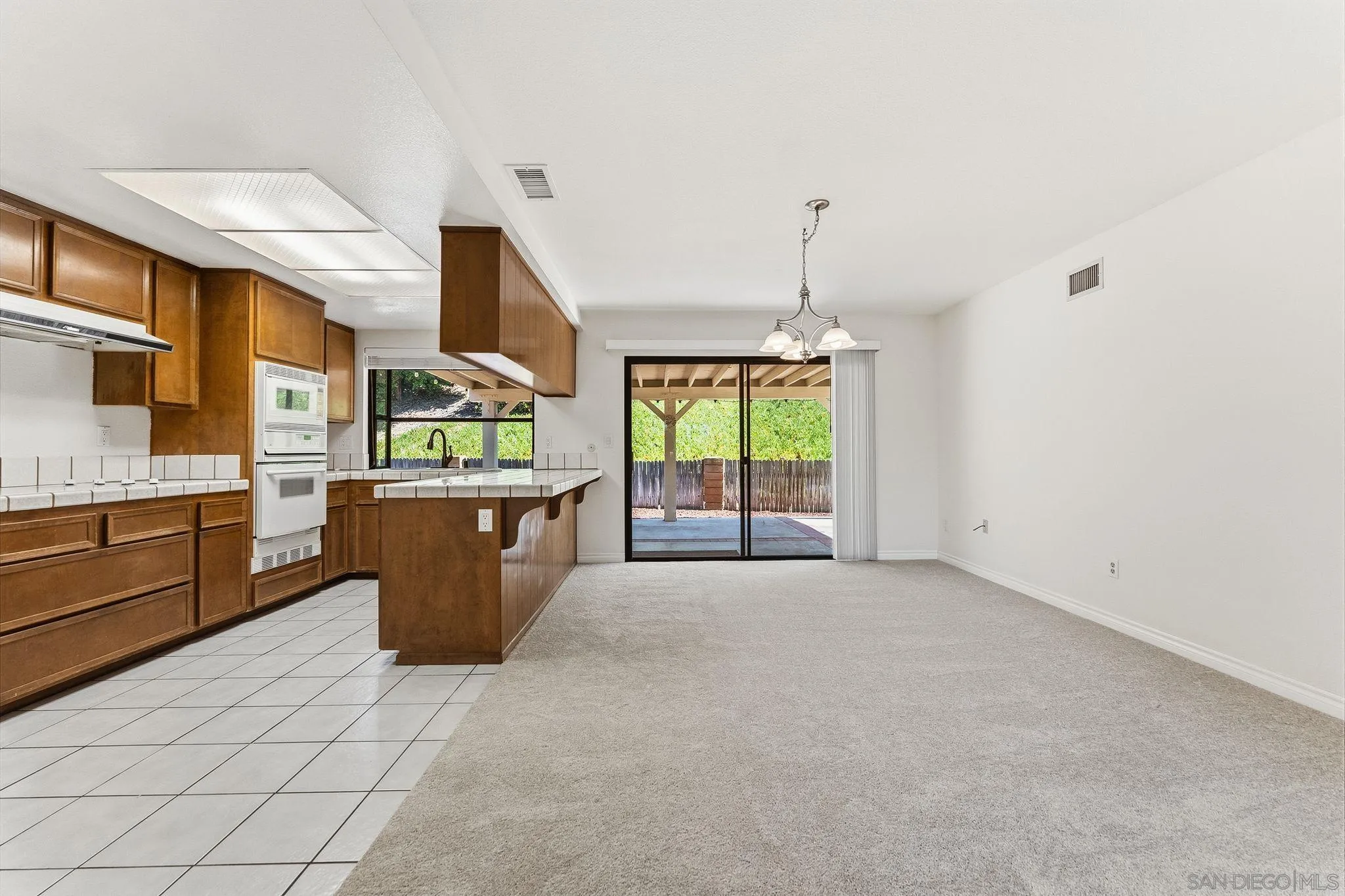 1330 Ridgeview Way Bonita, CA 91902 - Photo 7 of 49